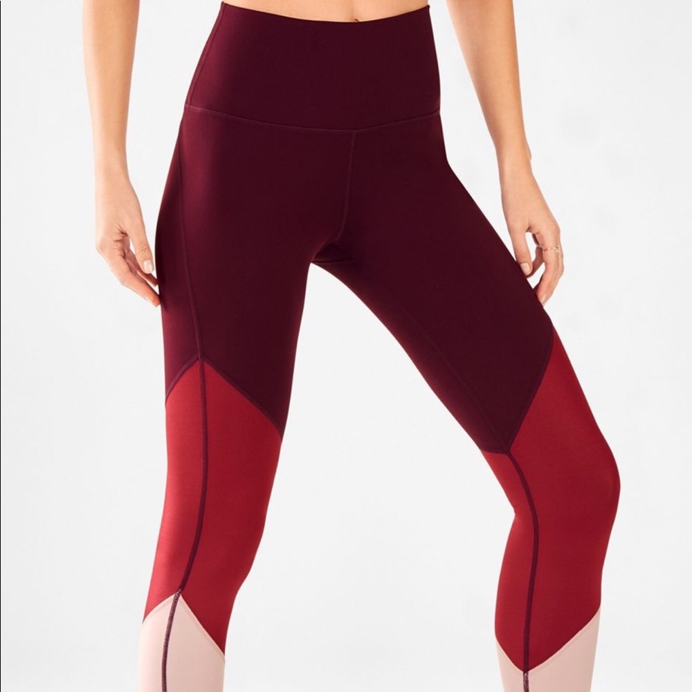 Fabletics Statement Powerhold 7/8 Leggings